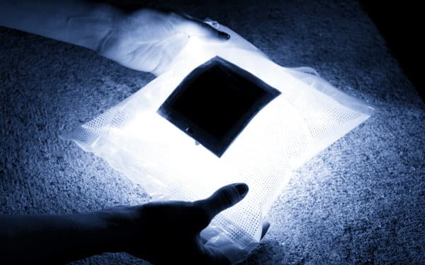 lampara-solar-LuminAID-2 lampara-solar-LuminAID