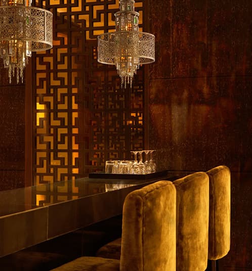 moderna-lampara-arana-corbett Lámpara Riviera. Modelo colgante en plata y bronce