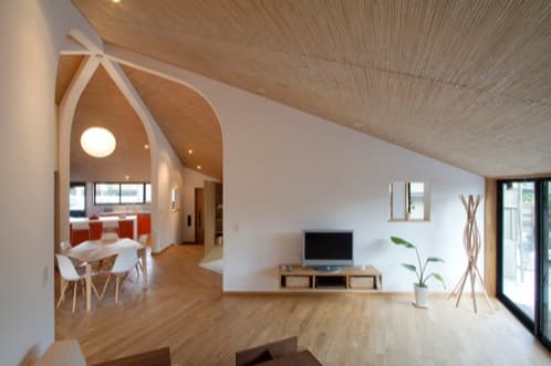 T-House: Cuando la casa es un pentágono t_house-casa-japonesa-pentagonal
