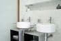 reforma-loft-Barcelona-puertas-correderas, detalle cuarto baño
