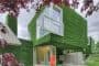 Casa-revestida-cesped-artificial-3