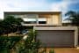 Casa_Osler-Marcio-Kogan-entrada-garaje