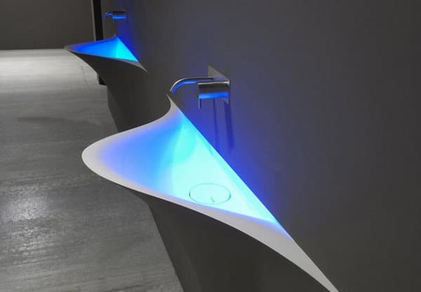 Silenzio: un lavabo integrado en la pared lavabo-corian-integrado-pared-8