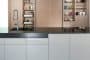 muebles-cocina-con-armarios-puertas-retractiles