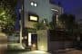 Casa-Psychiko-fachada-nocturna