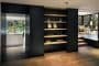Residencia-Stonington-estanteria-corredor