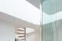 White-House-apartamento-escalera-helicoidal