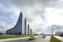 exterior-Heydar-Aliyev-Baku-Zaha-Hadid-desde-avenida